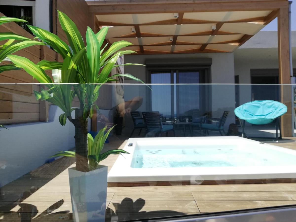 Lenico Seafront Villa Agia Pelagia Dış mekan fotoğraf